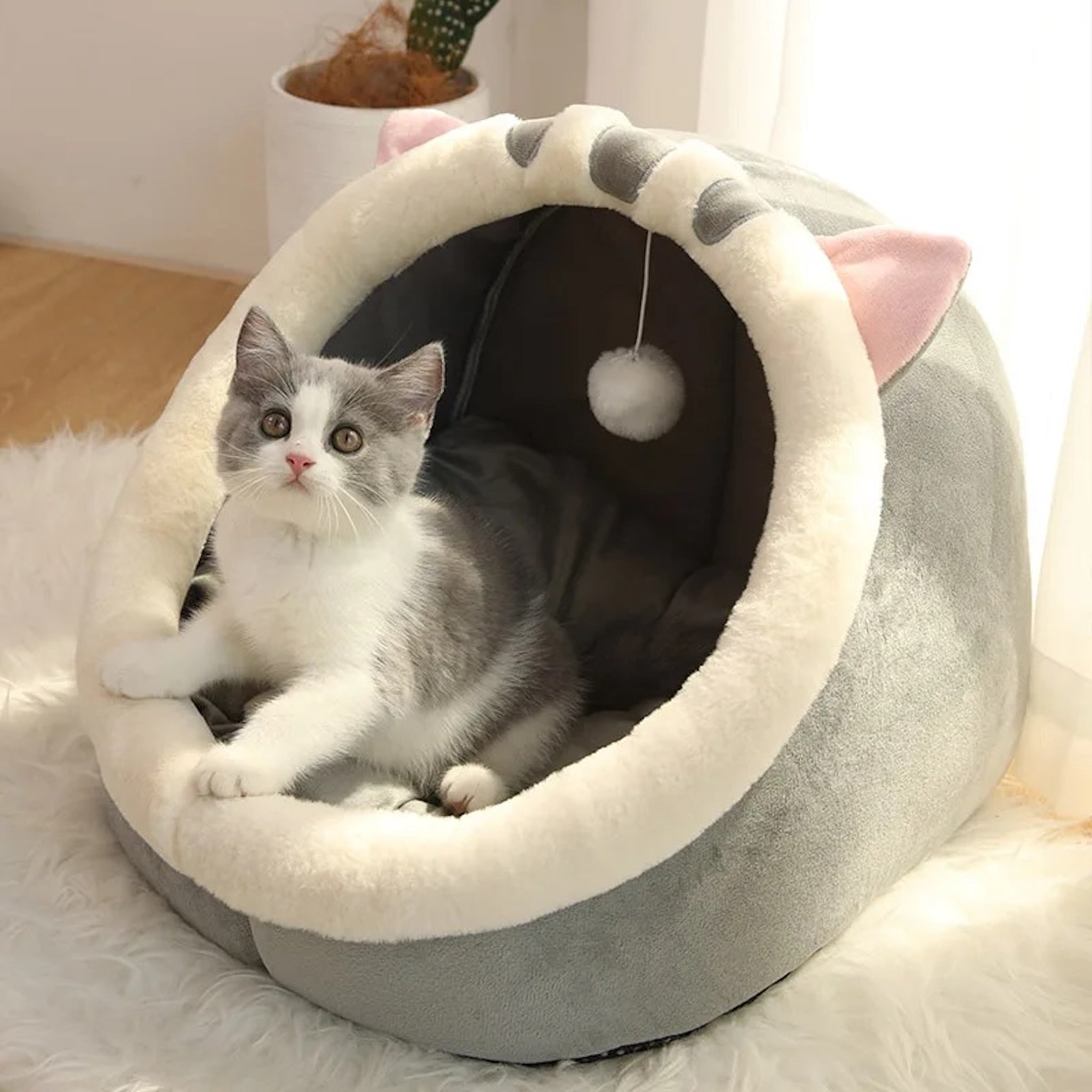 Cloud Soft Cat House - Semi-Closed Comfort Basket